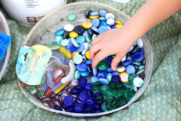 Make a Decorative Stepping Stone | Welcome To Nana's