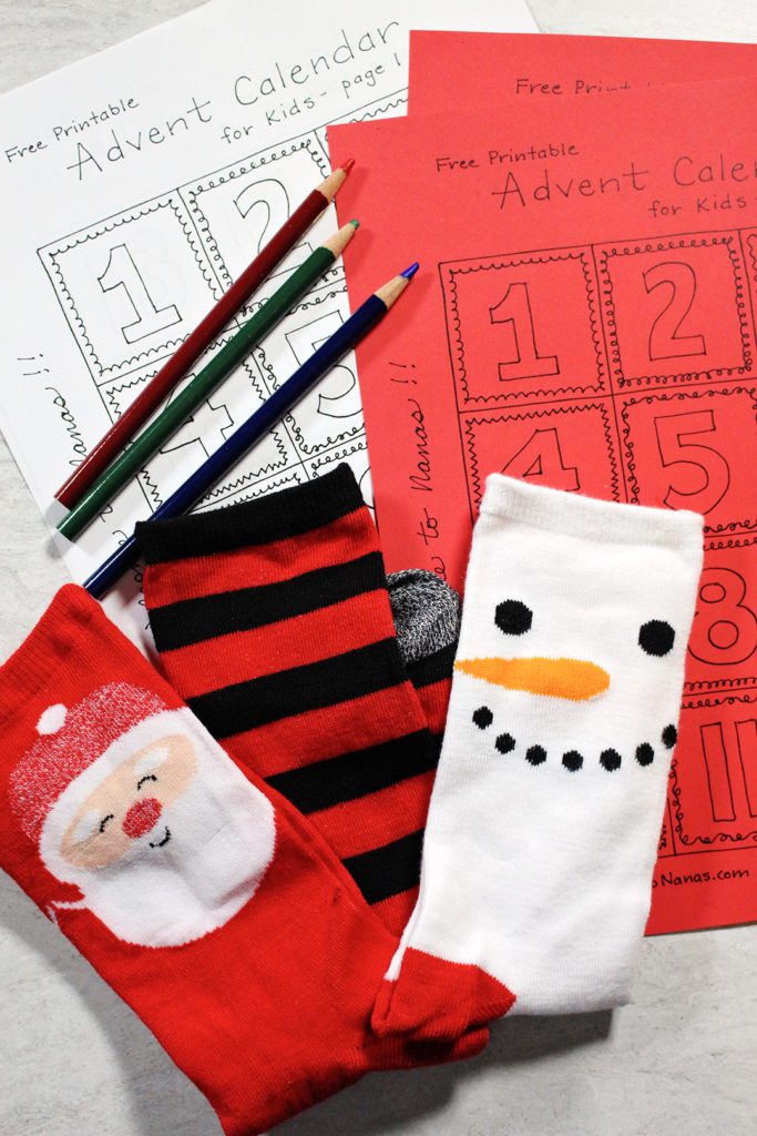 Free printable advent calendar numbers, Christmas socks, and coloring pencils