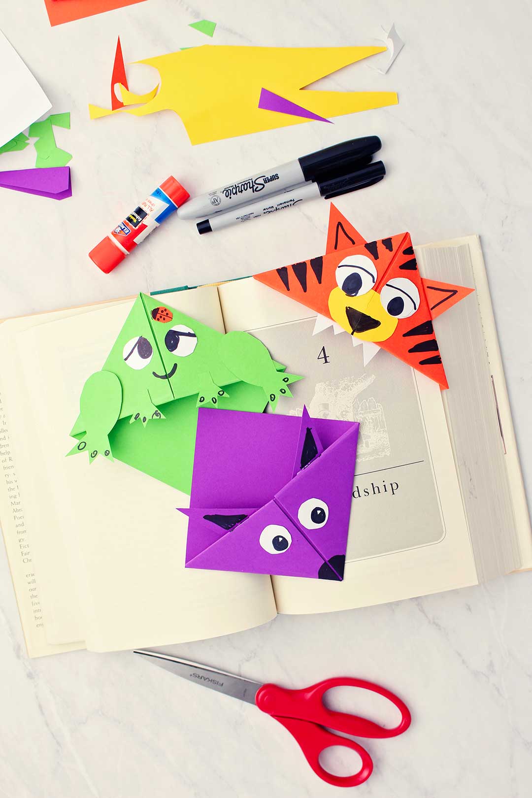 Make Easy Origami Corner Bookmarks - Welcome To Nana's