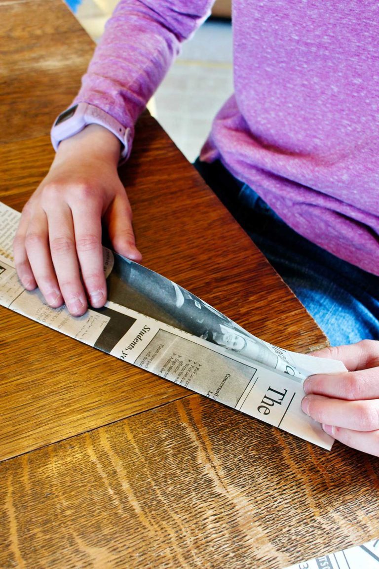 How To Weave A Paper Basket Of Newspaper | Welcome To Nana's