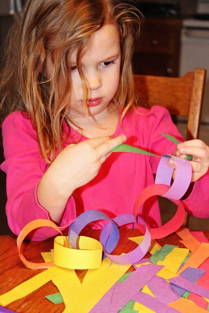 Paper Chain Garland Fish Tutorial DIY Paper Chain Garland with Indoor Activities for Kids | Welcome To Nana's